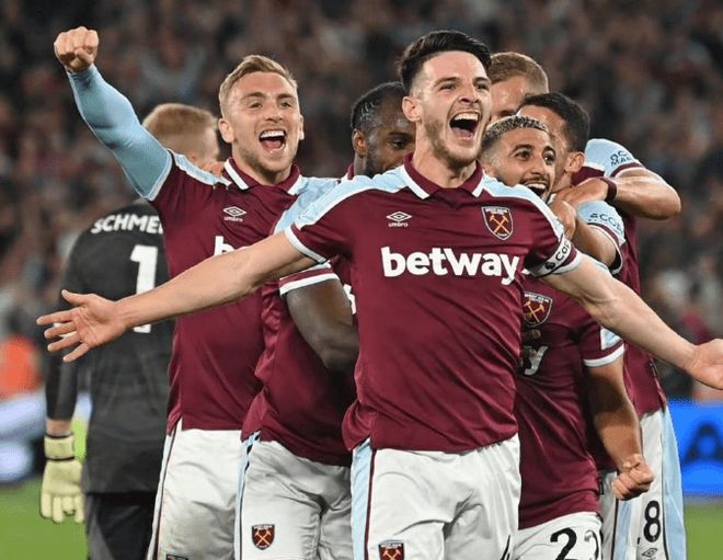 阿斯：皇马不会强行引入中场球员，勉强补强不如维持现有阵容（阿斯报：皇马不盲目引进中场，宁保现有阵容不做勉强补强）