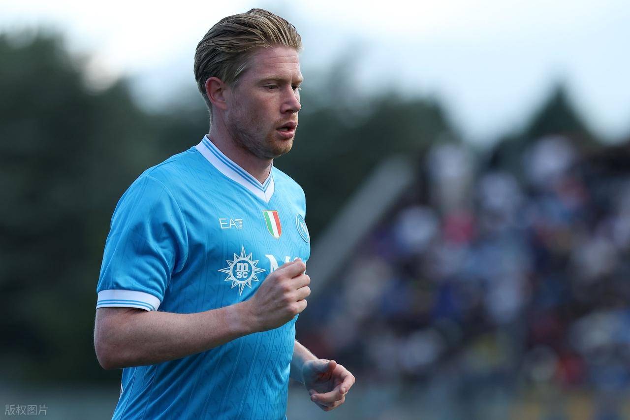 詹俊：连续两场未登场，利物浦给萨拉赫发出冬窗转会信号（詹俊：连两战缺席，利物浦向萨拉赫释放冬窗离队信号）