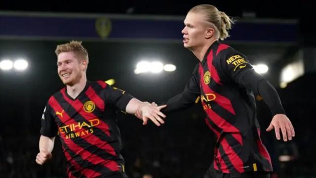 斯内德：穆帅对我而言就像父亲，贝尼特斯来国米的时机不对（斯内德：穆里尼奥如父亲般关照，贝尼特斯接手国米时机不佳）