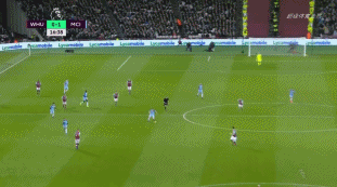 “湘超”短剧《我在野生球场当门神》开机，预计12月中旬上线（湘超出品短剧《我在野生球场当门神》启动拍摄，计划12月中旬上线）