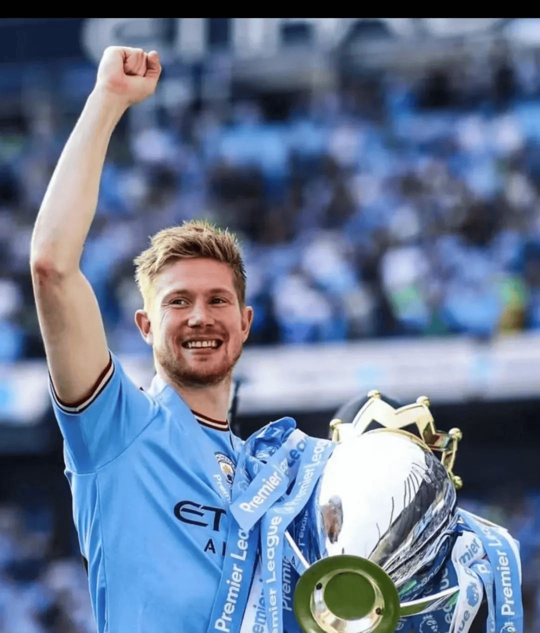 西甲16轮比赛精彩纷呈，多队争夺保级名额，各队表现起伏，悬念迭起。（西甲第16轮群雄逐鹿：保级混战白热化，球队状态起伏不定，悬念丛生）