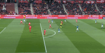 世体：巴萨为亚马尔制定了康复计划；与女友分手让其饱受困扰（世体：巴萨为亚马尔拟定康复方案；与女友分手令其深受困扰）