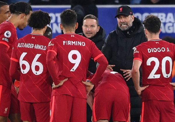 表现不俗！布伦森23中10砍下30分9助攻（布伦森发挥稳健：23投10中砍下30分9助攻）